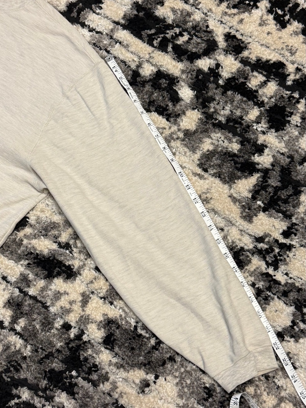 L.L. Bean Men's Light Gray Long-Sleeve Crewneck - Picture 8 of 10
